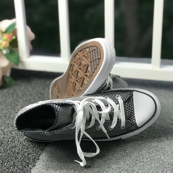 NWT Converse💥Ctas B/W Snake High Top WMNS AUTHENT - Picture 6 of 7